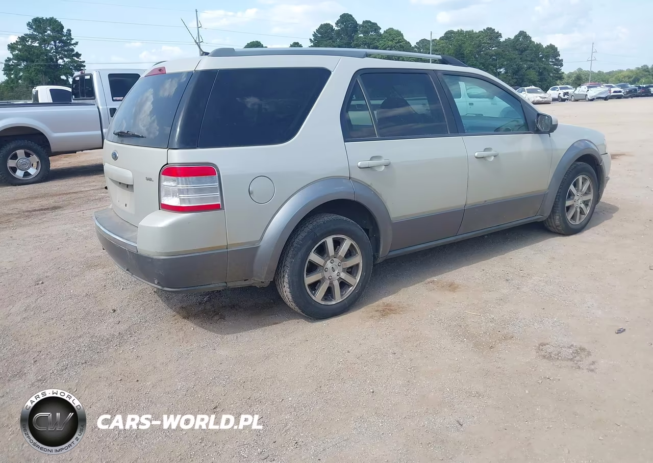2008 Ford Taurus X Sel VIN:1FMDK02W28GA14946 - 4