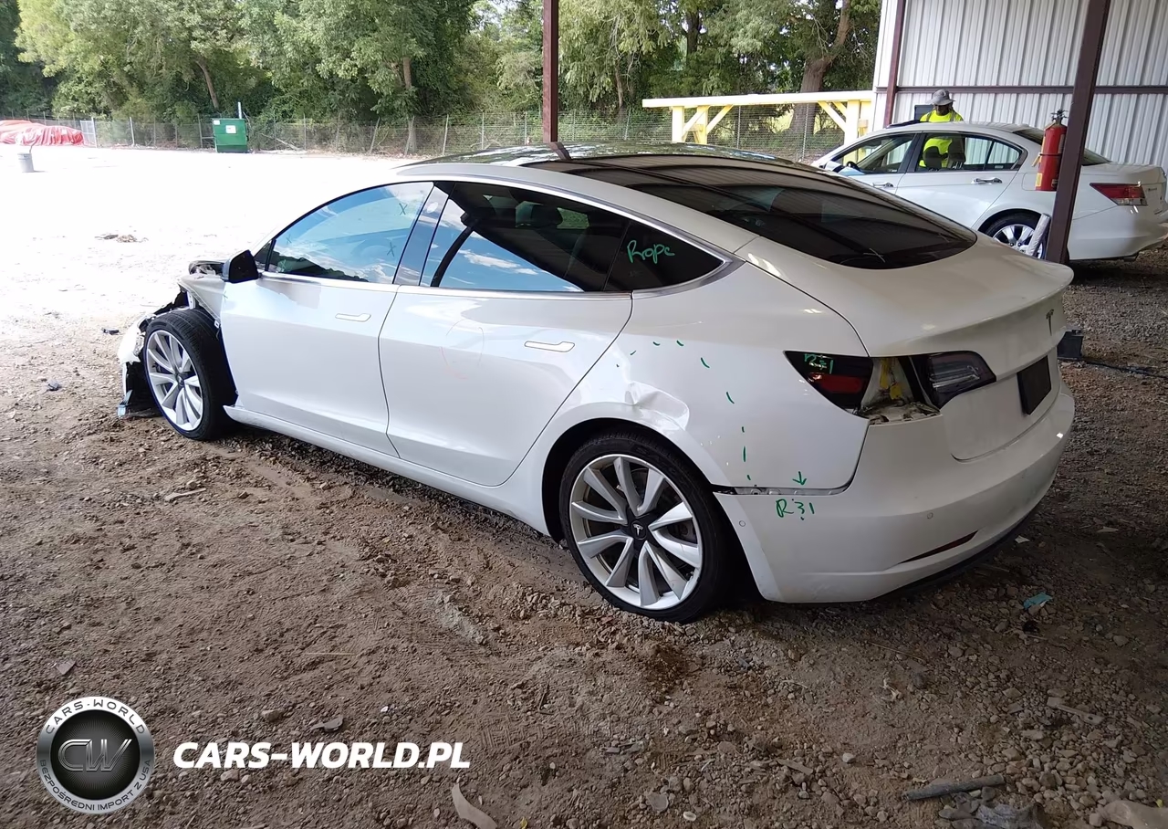 2019 Tesla Model 3 VIN:5YJ3E1EA7KF417657 - 3