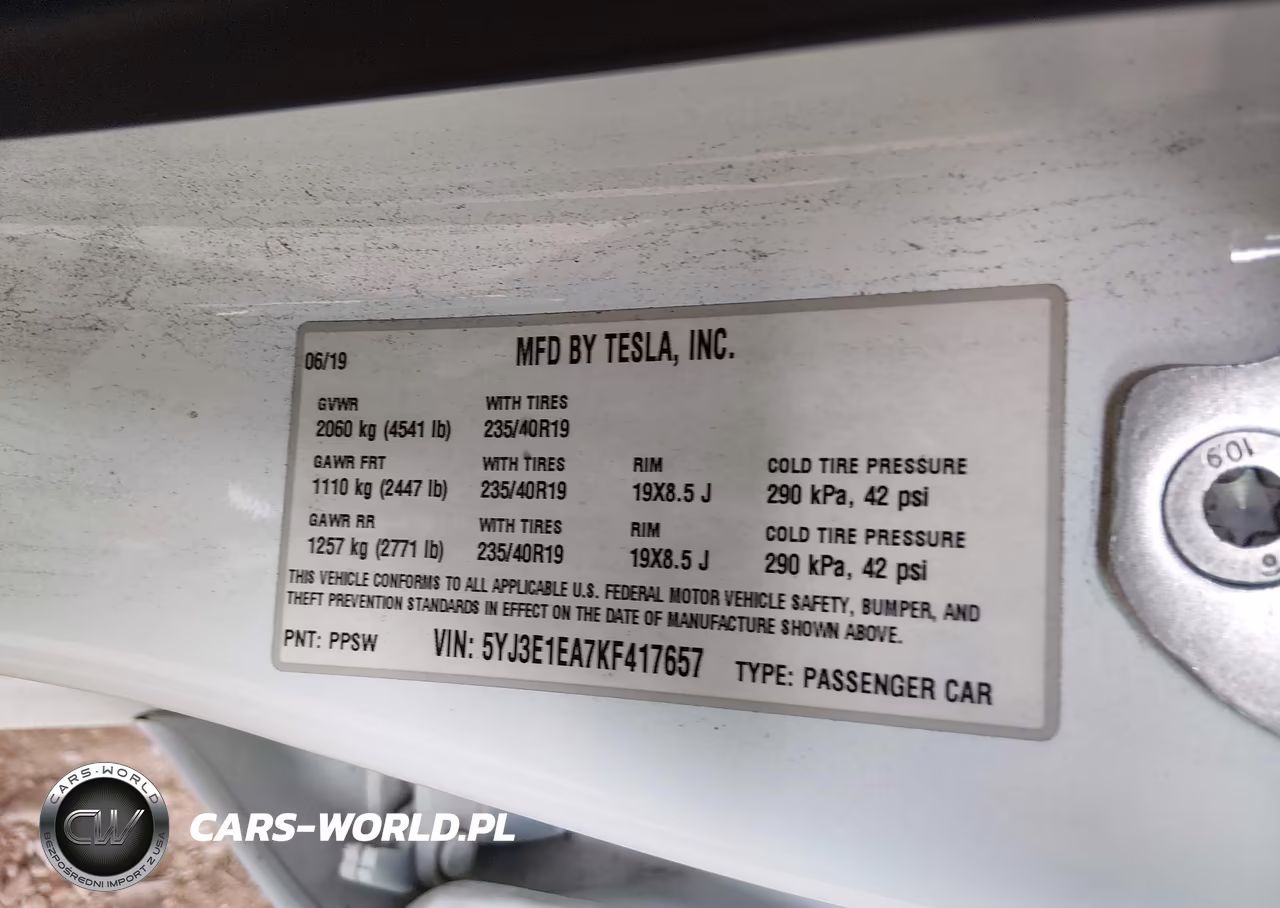 2019 Tesla Model 3 VIN:5YJ3E1EA7KF417657 - 9