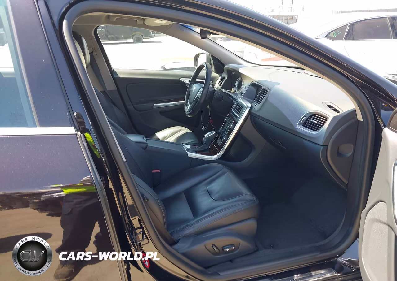 2013 Volvo S60 T5-T5 Platinum-T5 Premier-T5 Premier Plus VIN:YV1612FH5D2170536 - 5