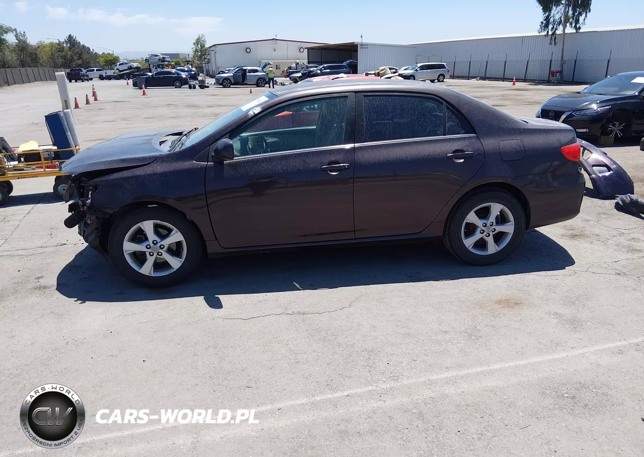 2013 Toyota Corolla Le Special Edition VIN:2T1BU4EE1DC066139 - 15