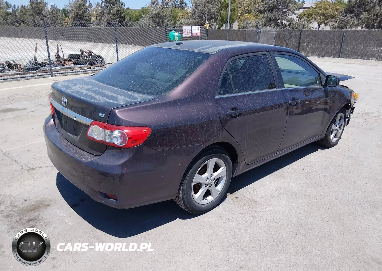 2013 Toyota Corolla Le Special Edition VIN:2T1BU4EE1DC066139 - 4