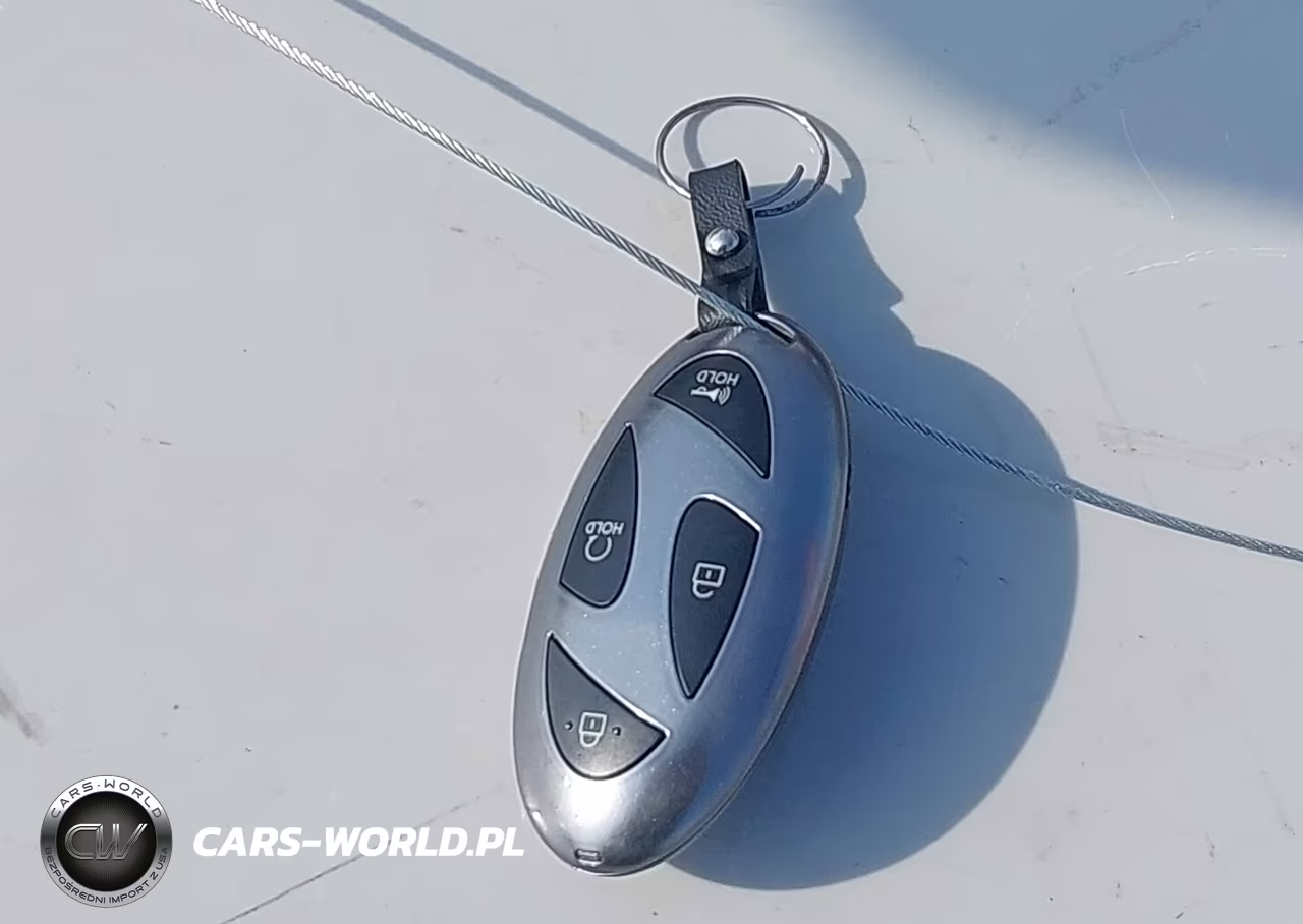 2026 Hyundai Sonata Hybrid Blue VIN:KMHL24JJ7TA143446 - 11