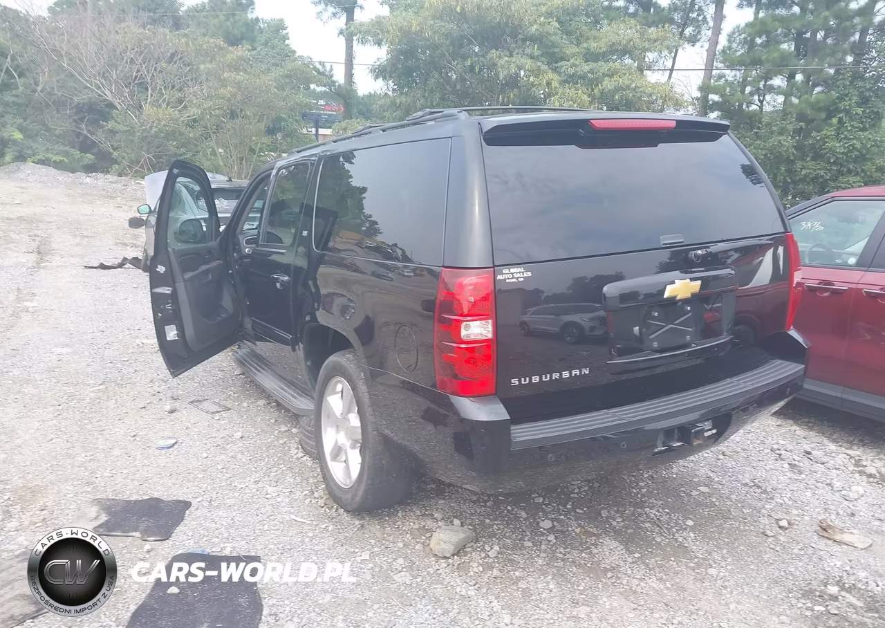 2013 Chevrolet Suburban Lt VIN:1GNSCJE05DR373543 - 3