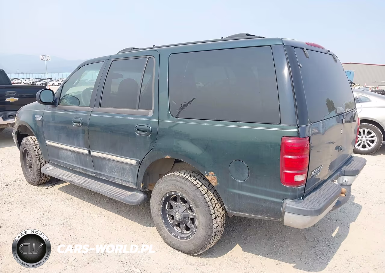 2001 Ford Expedition Xlt VIN:1FMPU16L51LB56881 - 3