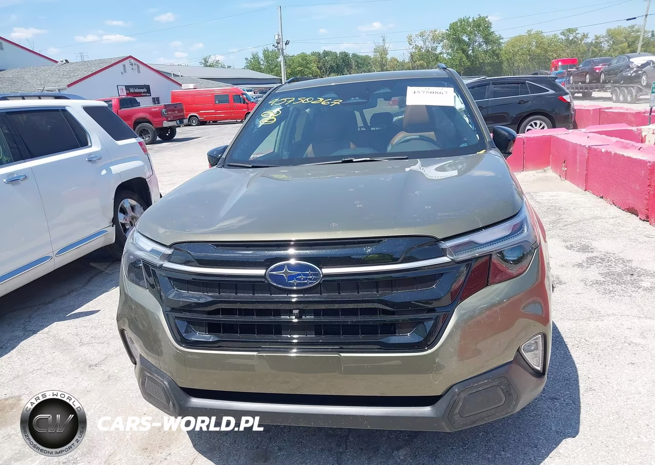 2025 Subaru Forester Touring Hybrid VIN:JF2SLSTD0SH451199 - 12