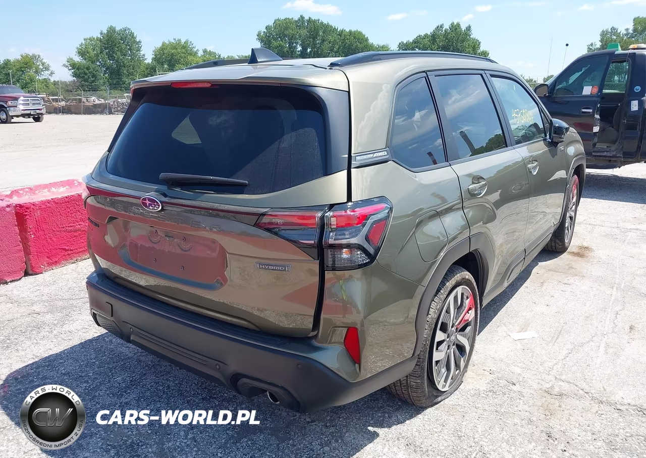 2025 Subaru Forester Touring Hybrid VIN:JF2SLSTD0SH451199 - 4