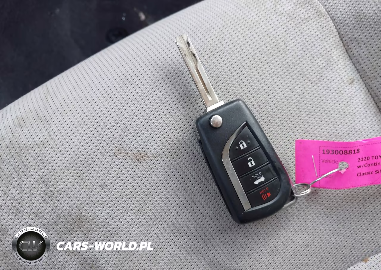 2020 Toyota Corolla Le VIN:5YFEPRAE5LP141530 - 11