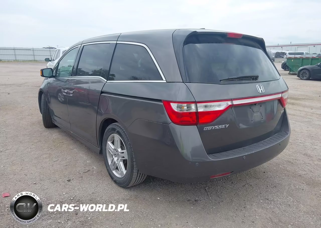 2012 Honda Odyssey Touring-Touring Elite VIN:5FNRL5H91CB032475 - 3