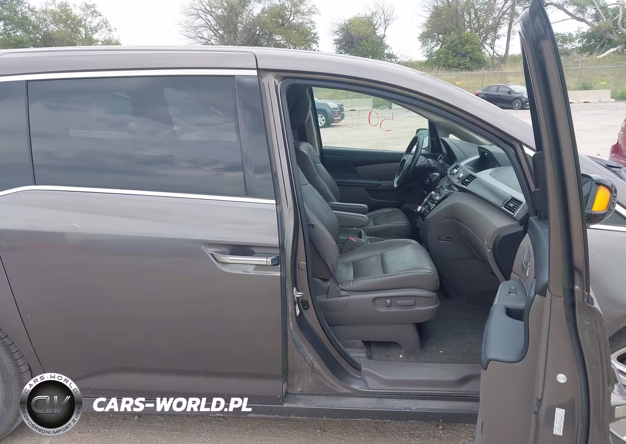 2012 Honda Odyssey Touring-Touring Elite VIN:5FNRL5H91CB032475 - 5