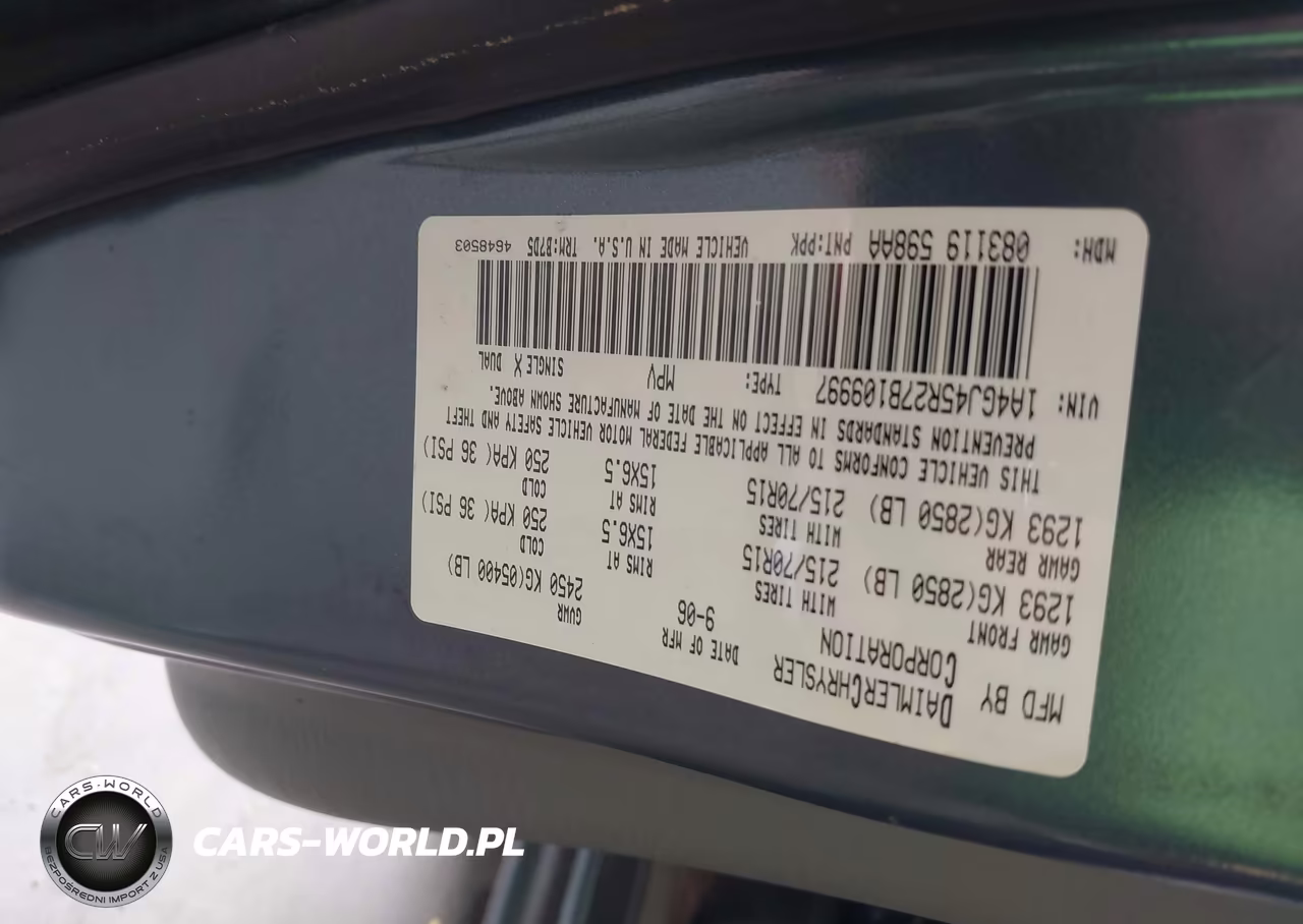 2007 Chrysler Town & Country VIN:1A4GJ45R27B109997 - 9