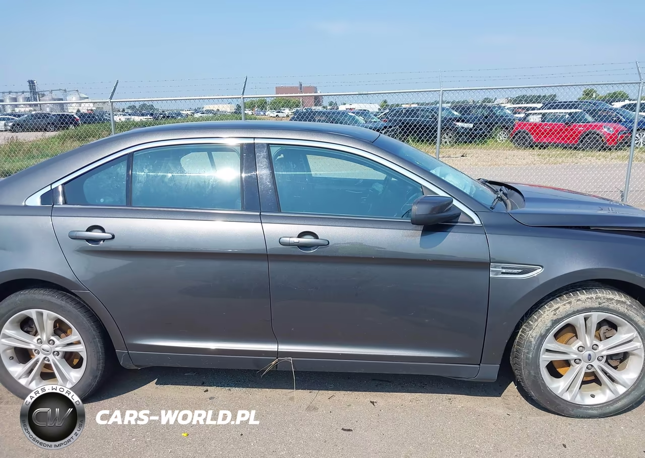 2019 Ford Taurus Sel VIN:1FAHP2E82KG107396 - 14
