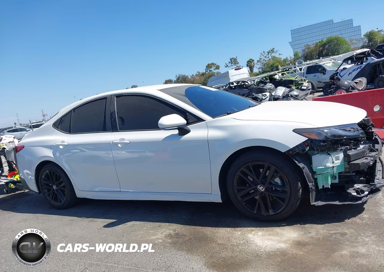 2026 Toyota Camry Se VIN:4T1DAACK5TU238369 - 14