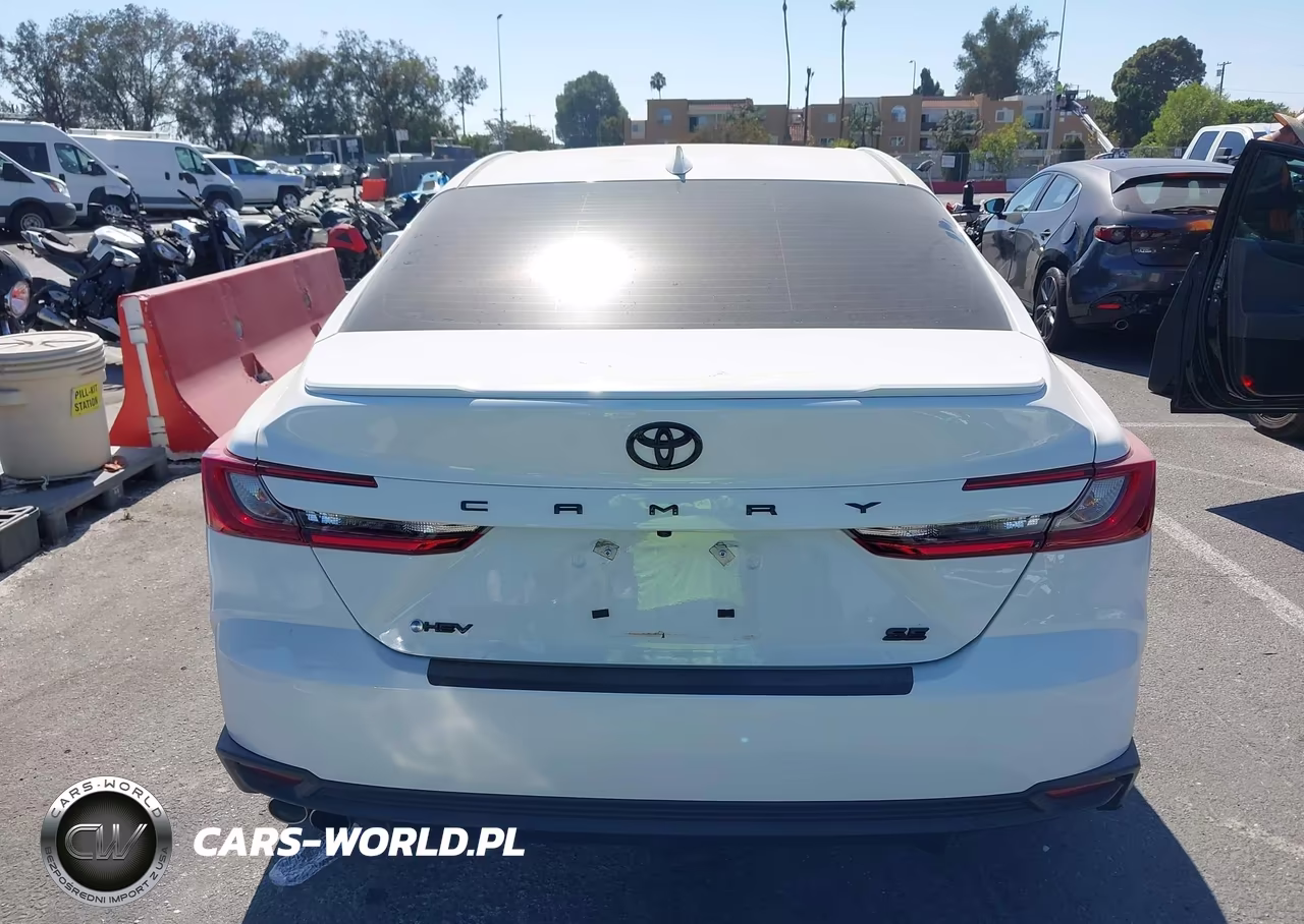 2026 Toyota Camry Se VIN:4T1DAACK5TU238369 - 17