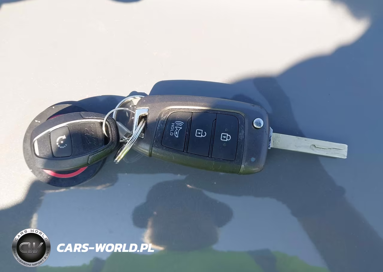 2020 Hyundai Venue Sel VIN:KMHRC8A34LU019066 - 11
