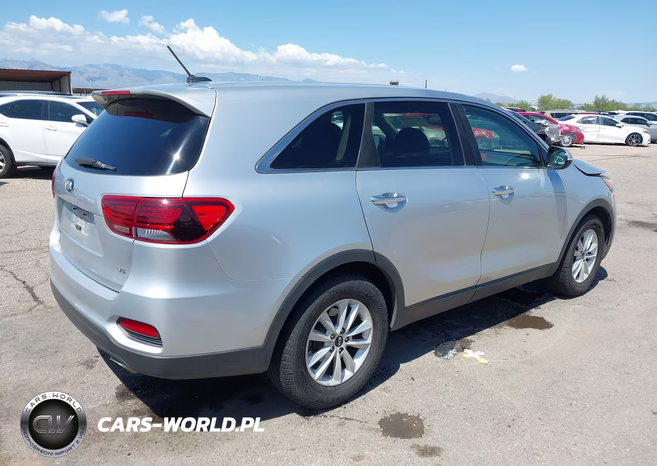 2020 Kia Sorento 3.3L Lx VIN:5XYPG4A51LG616445 - 4