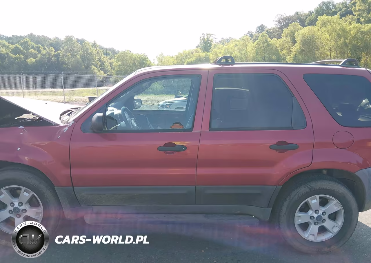2005 Ford Escape Xlt VIN:1FMYU93155DA07571 - 15