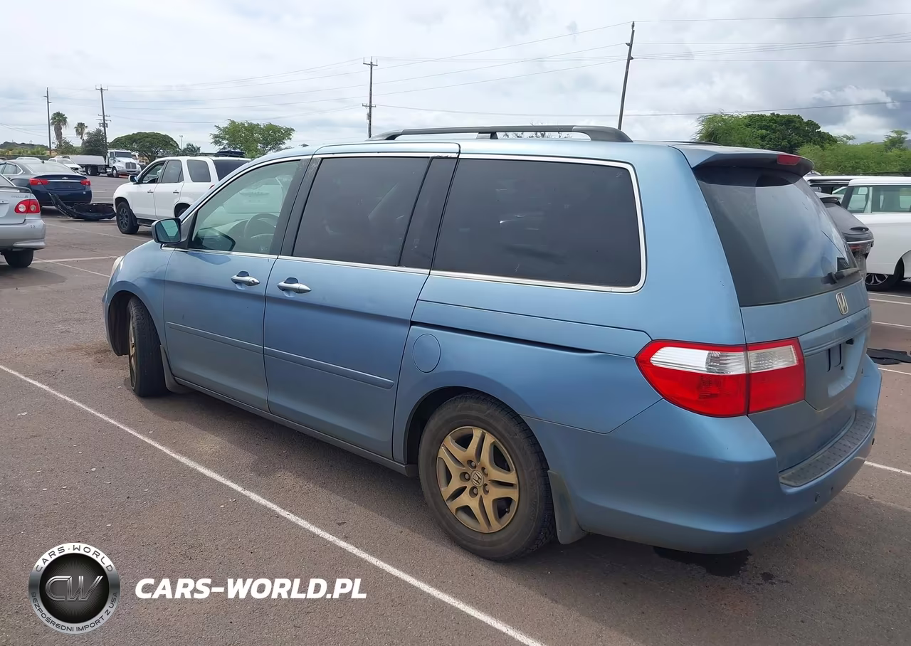 2005 Honda Odyssey Ex VIN:5FNRL38485B072810 - 3