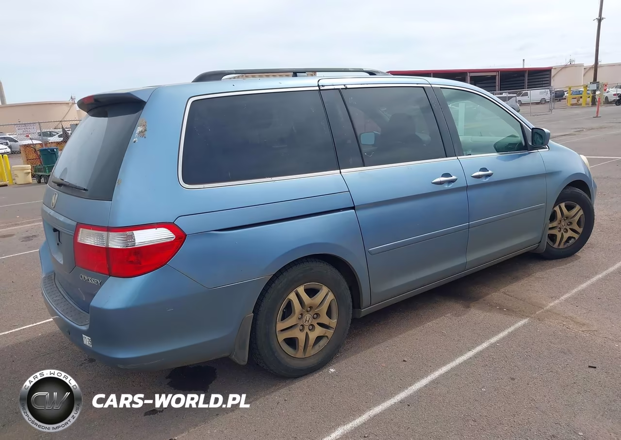 2005 Honda Odyssey Ex VIN:5FNRL38485B072810 - 4