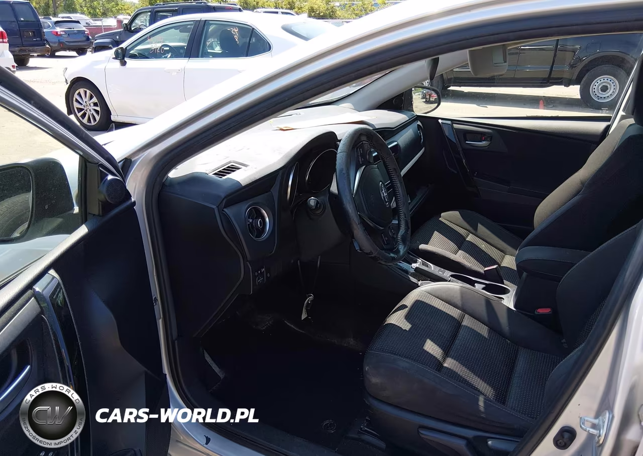 2017 Toyota Corolla Im VIN:JTNKARJE7HJ543657 - 5