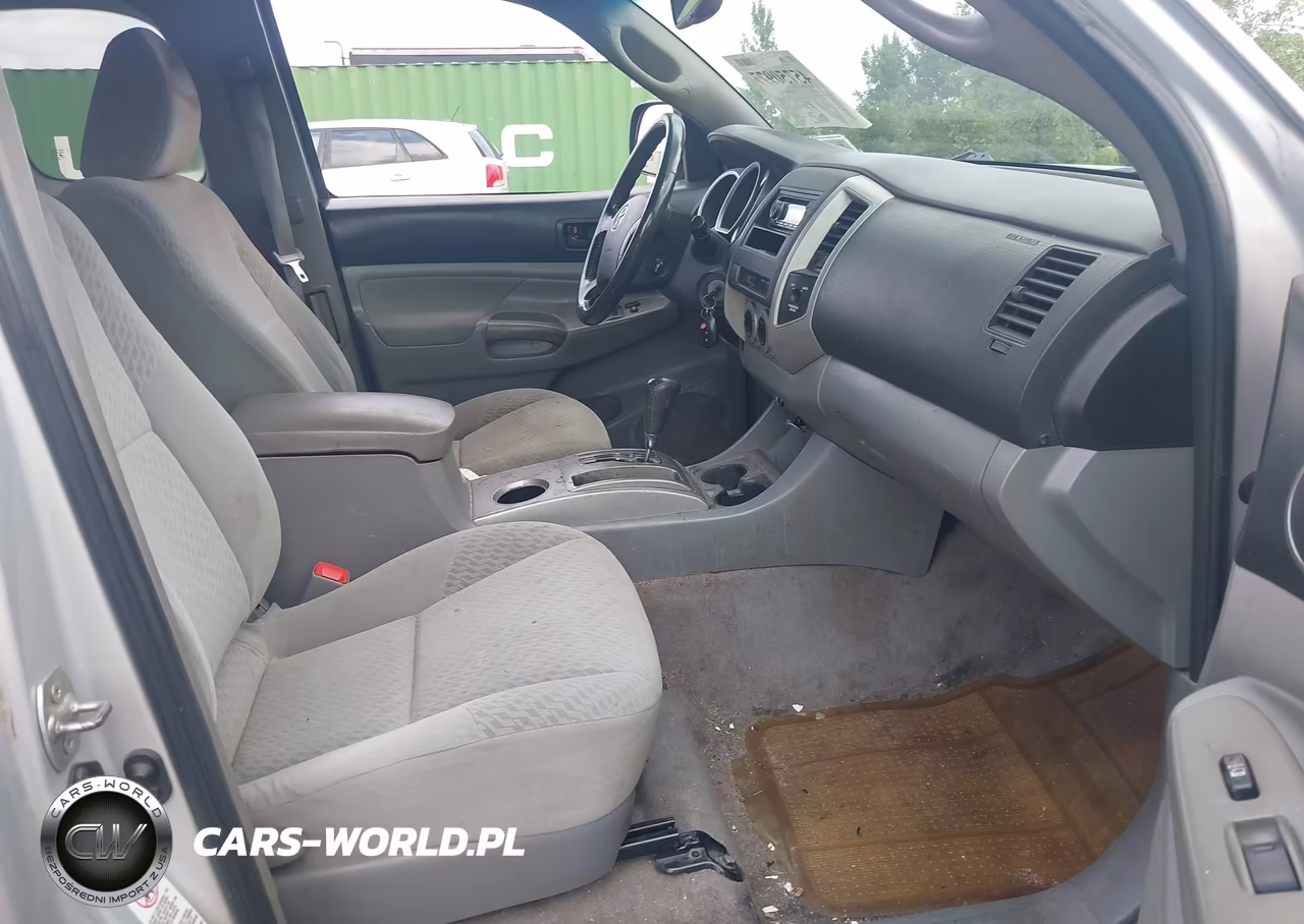 2010 Toyota Tacoma VIN:5TETX4CN7AZ748334 - 5