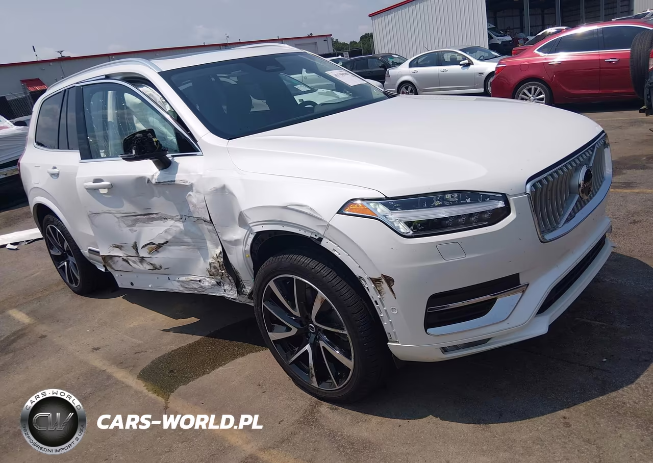2025 Volvo Xc90 B6 Plus 7-Seater – zdjęcie 1 z 17