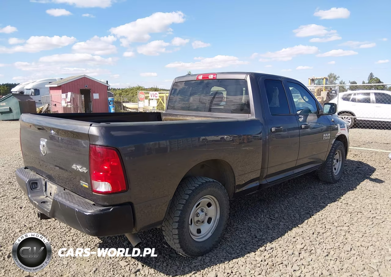 2017 Ram 1500 Tradesman 4X4 6'4 Box VIN:1C6RR7FG9HS826587 - 4