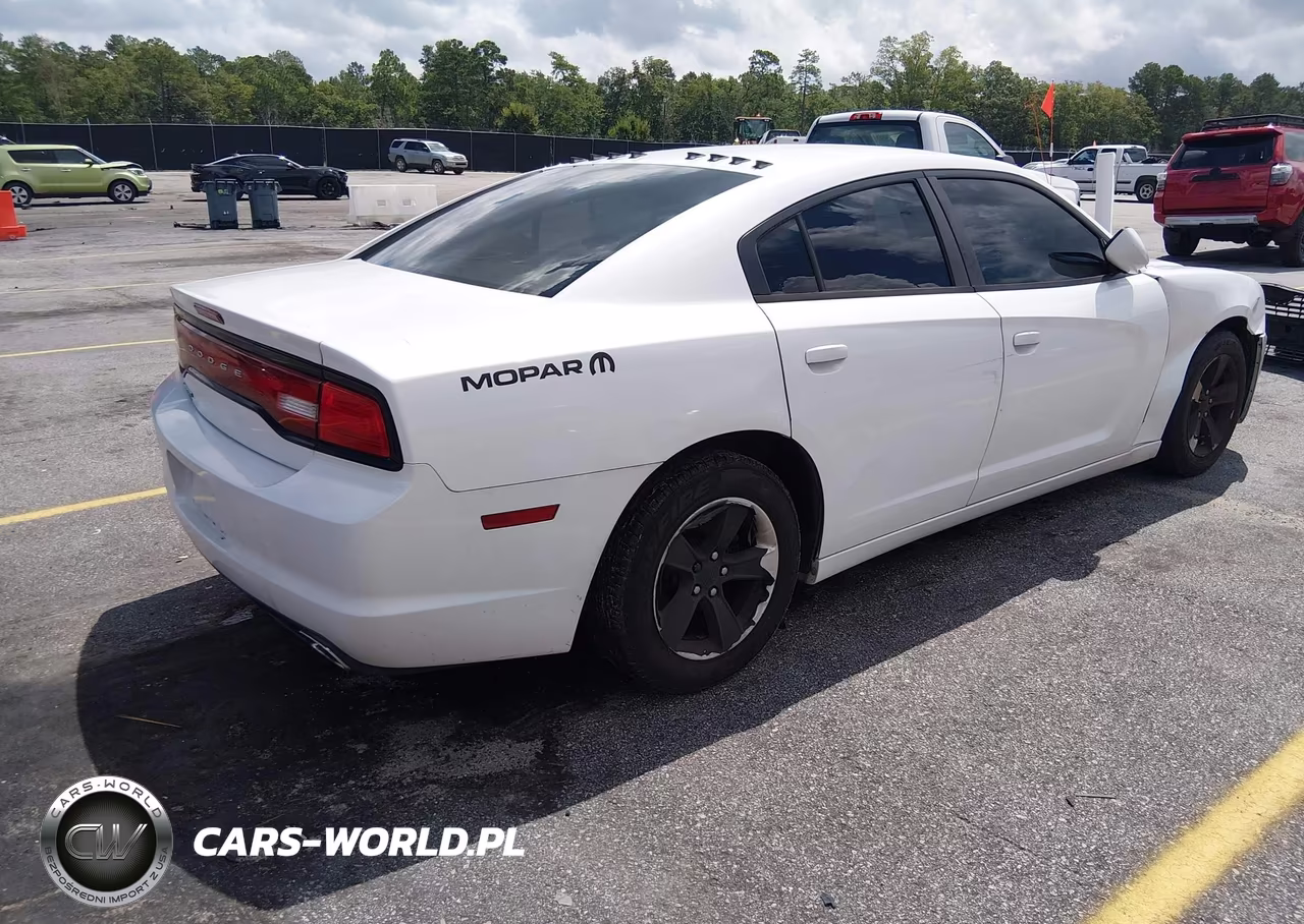 2013 Dodge Charger Se VIN:2C3CDXBG5DH550269 - 4