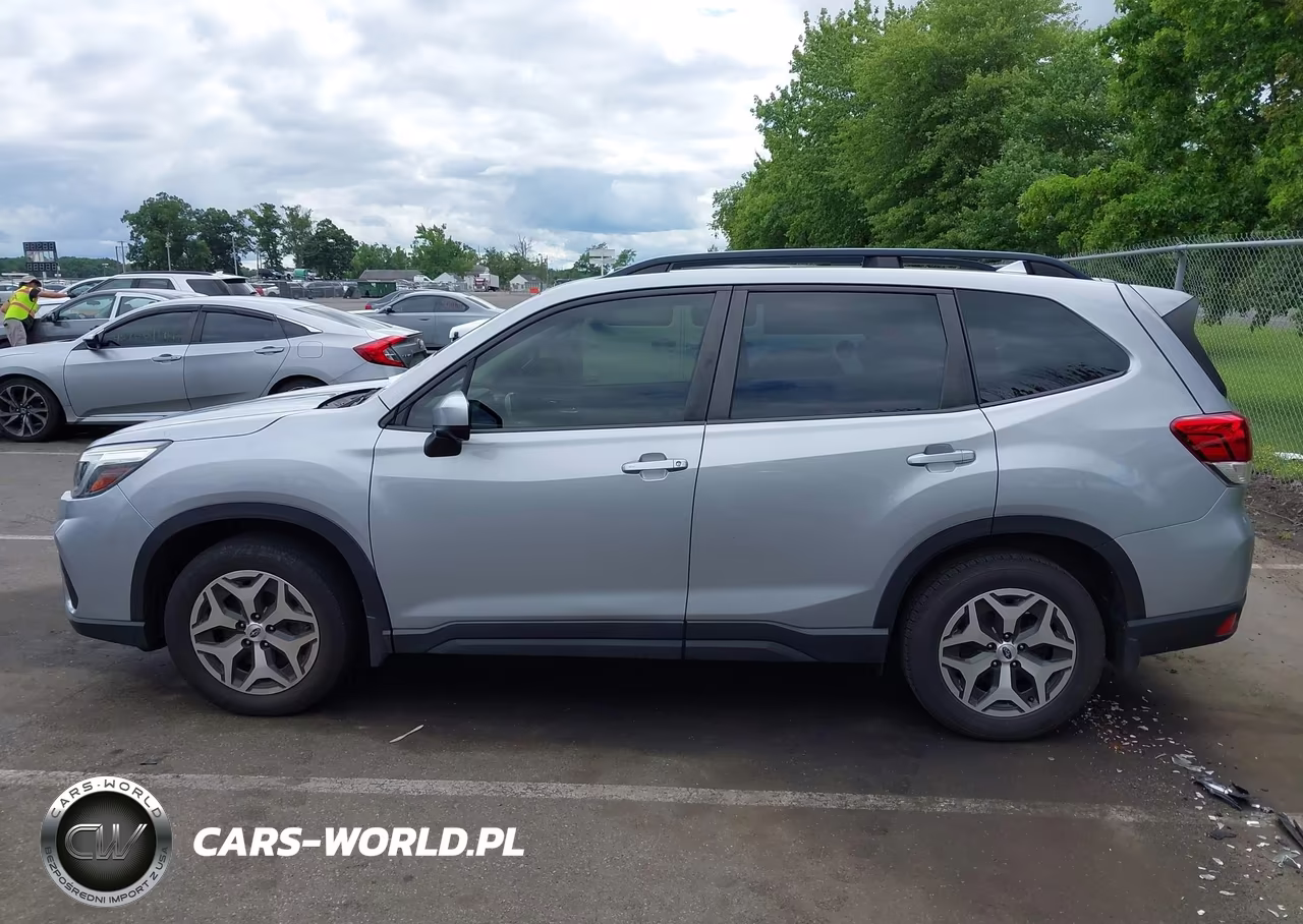 2021 Subaru Forester Premium VIN:JF2SKAFC8MH541252 - 15