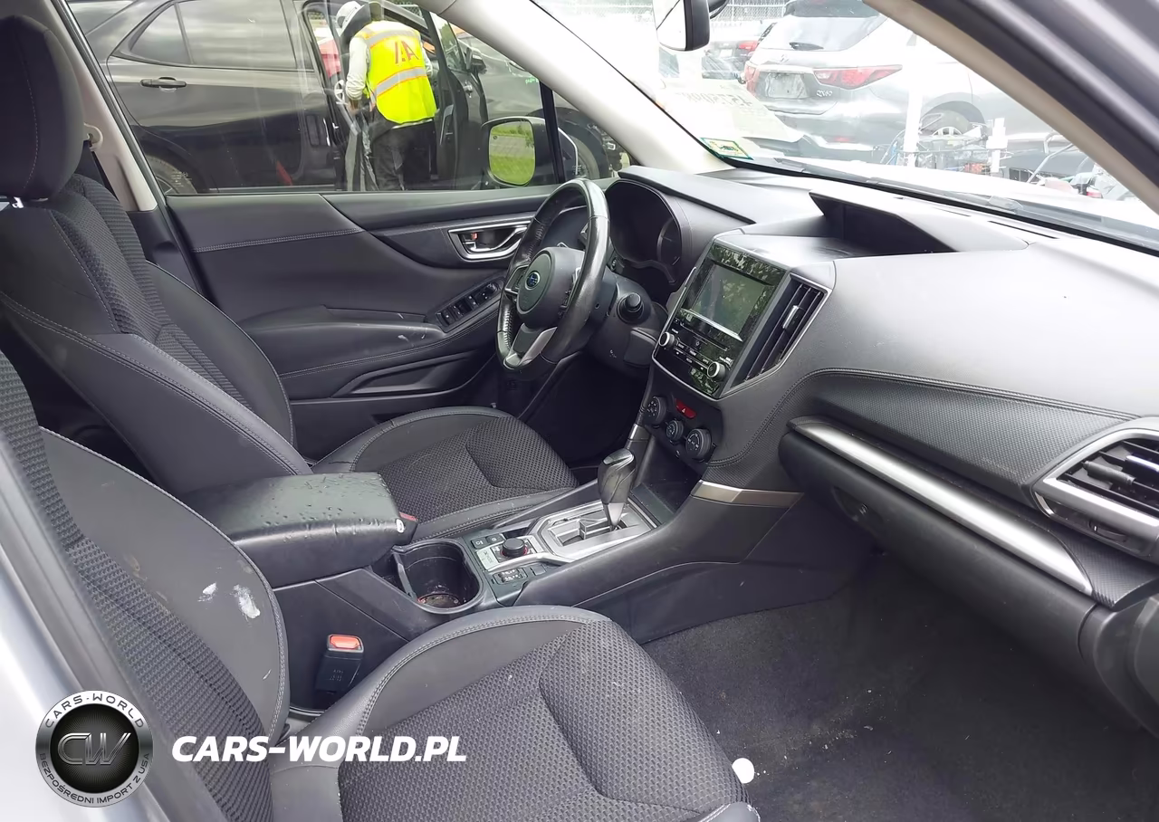 2021 Subaru Forester Premium VIN:JF2SKAFC8MH541252 - 5