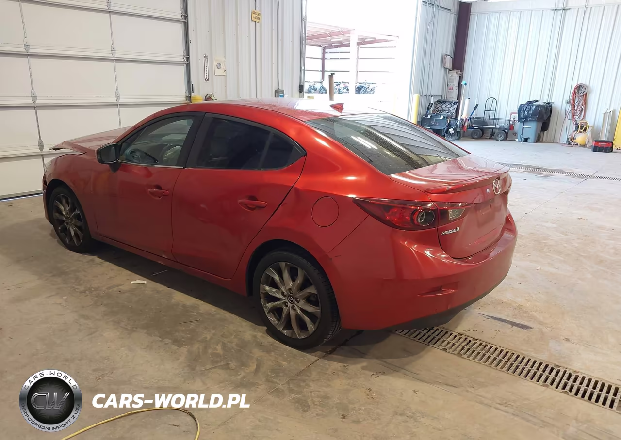 2015 Mazda Mazda3 S Touring VIN:JM1BM1V36F1219490 - 3