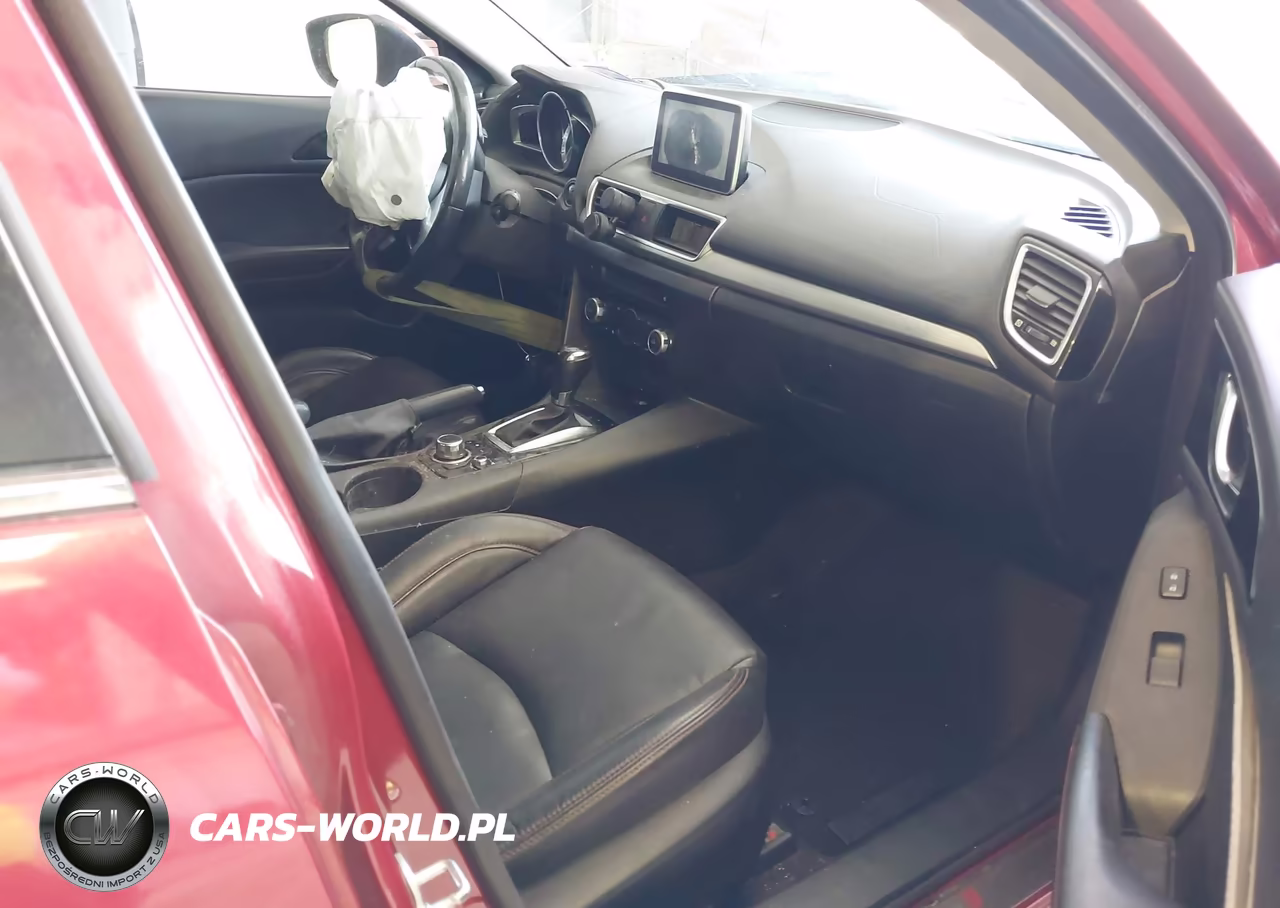2015 Mazda Mazda3 S Touring VIN:JM1BM1V36F1219490 - 5