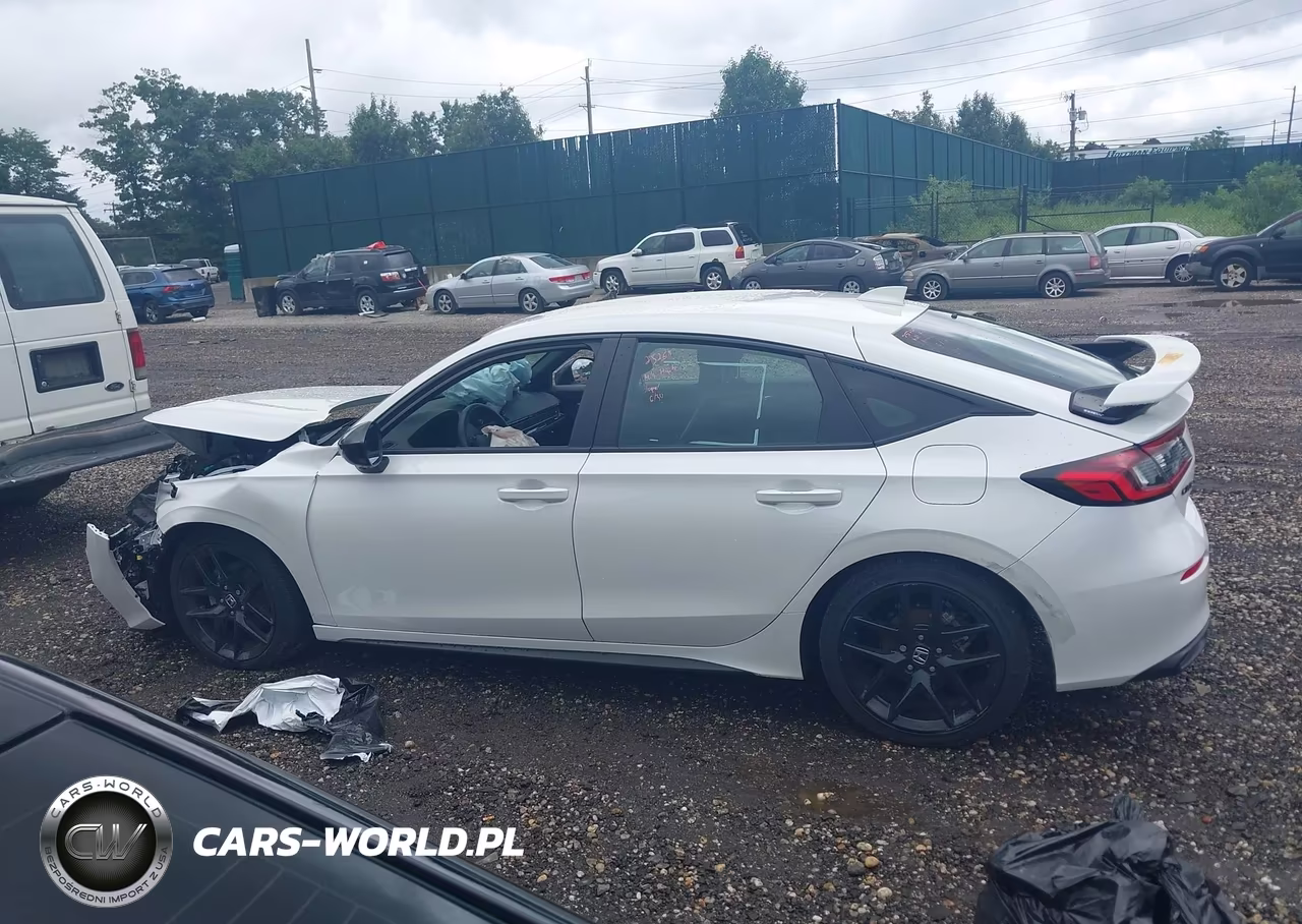2026 Honda Civic Sport VIN:19XFL2H81TE005212 - 14