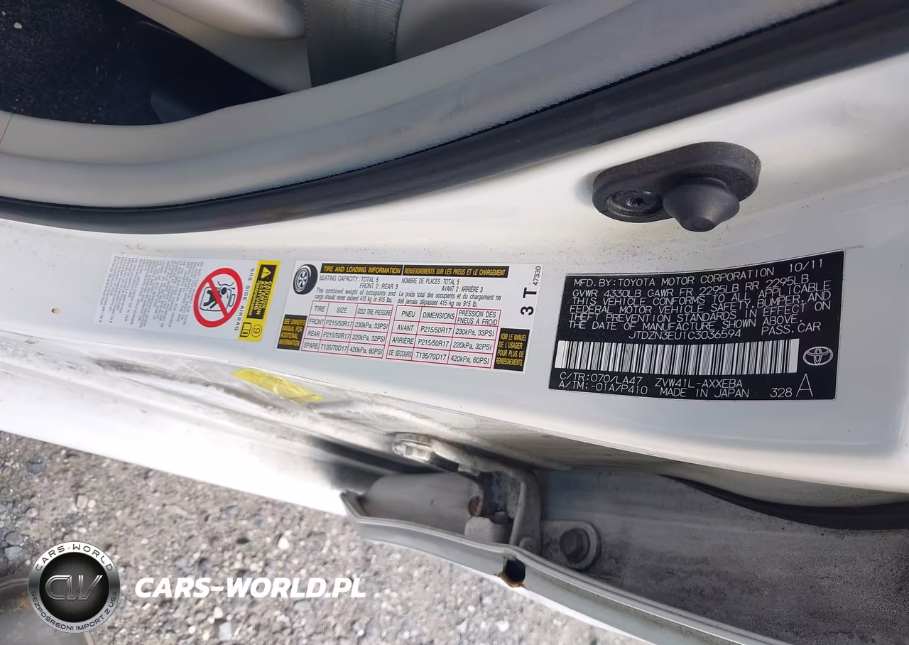 2012 Toyota Prius V Five VIN:JTDZN3EU1C3036594 - 9