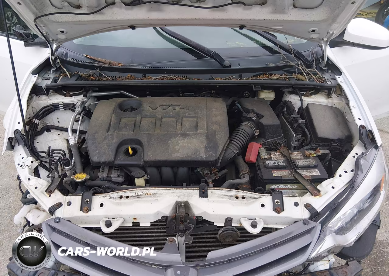 2015 Toyota Corolla Le VIN:2T1BURHE3FC470118 - 10