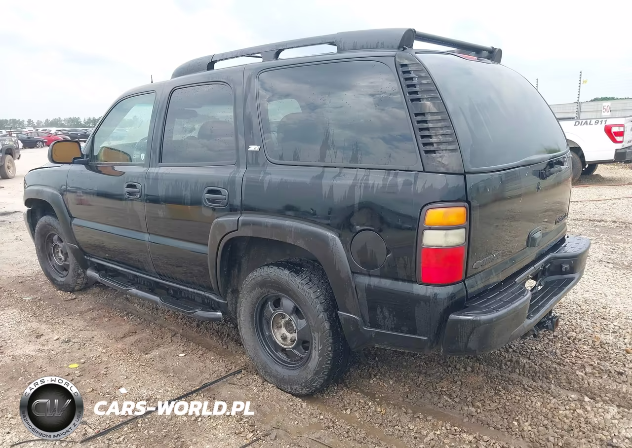 2005 Chevrolet Tahoe Z71 VIN:1GNEC13T45R215853 - 3