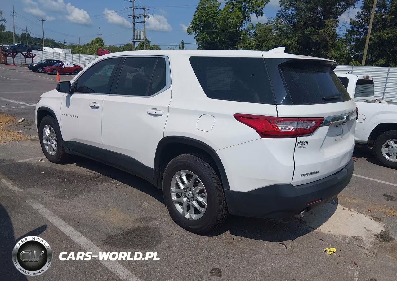 2021 Chevrolet Traverse Fwd Ls VIN:1GNERFKW8MJ124816 - 3