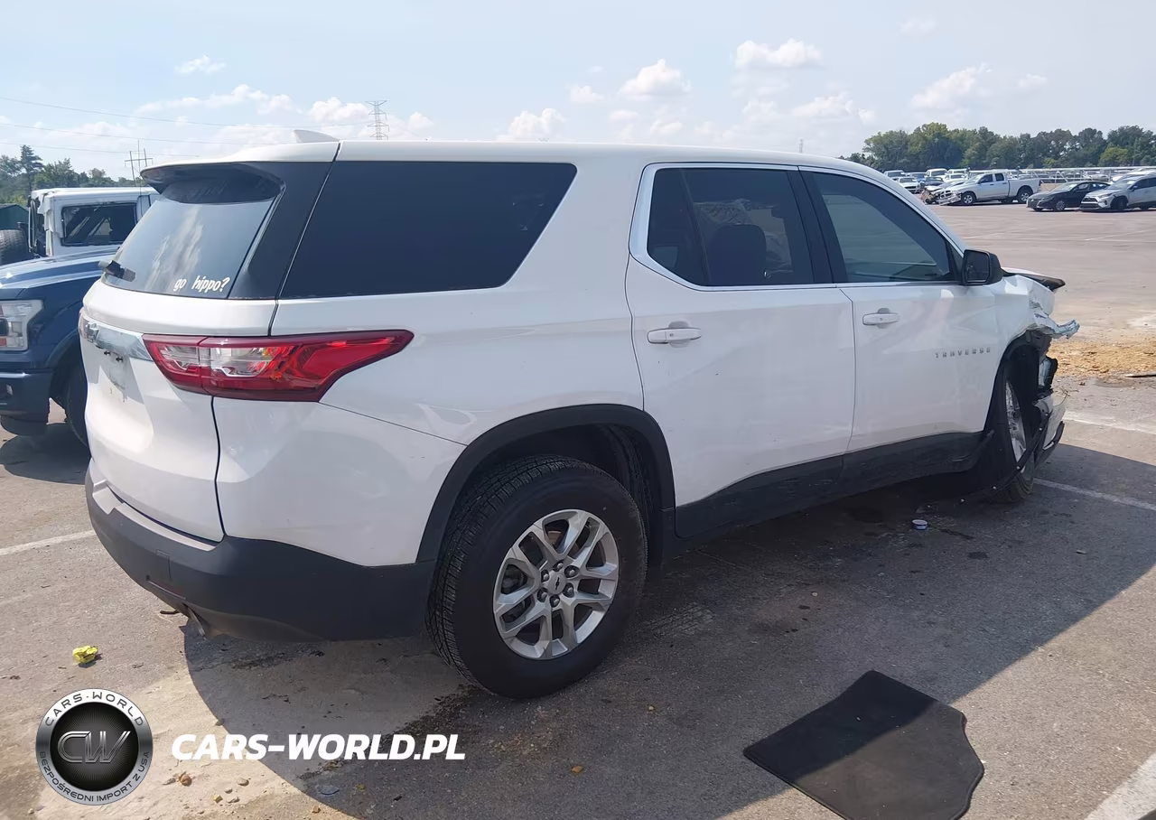 2021 Chevrolet Traverse Fwd Ls VIN:1GNERFKW8MJ124816 - 4