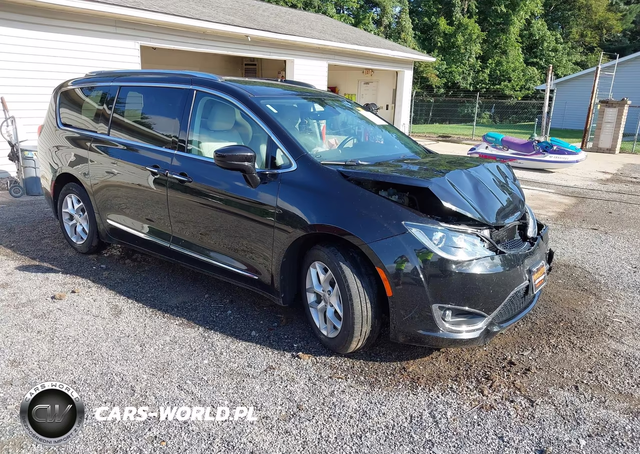 2018 Chrysler Pacifica Touring L – zdjęcie 1 z 19