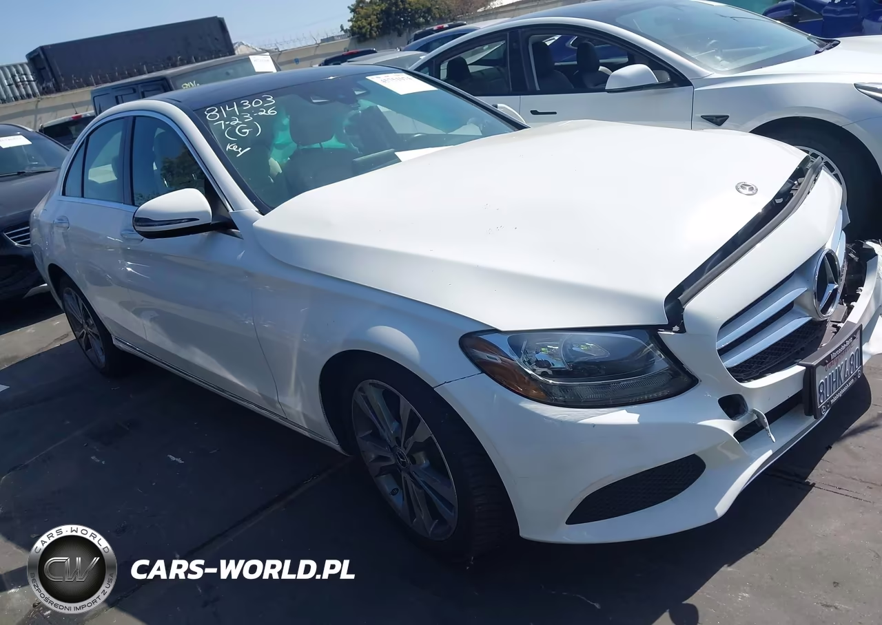 2018 Mercedes-Benz C 300