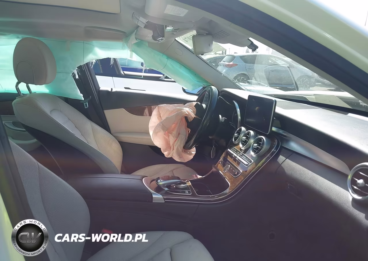 2018 Mercedes-Benz C 300 VIN:55SWF4JB1JU241504 - 5