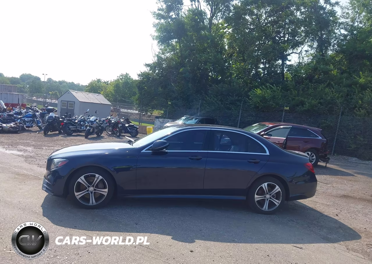 2017 Mercedes-Benz E 300 4Matic VIN:WDDZF4KBXHA088885 - 14