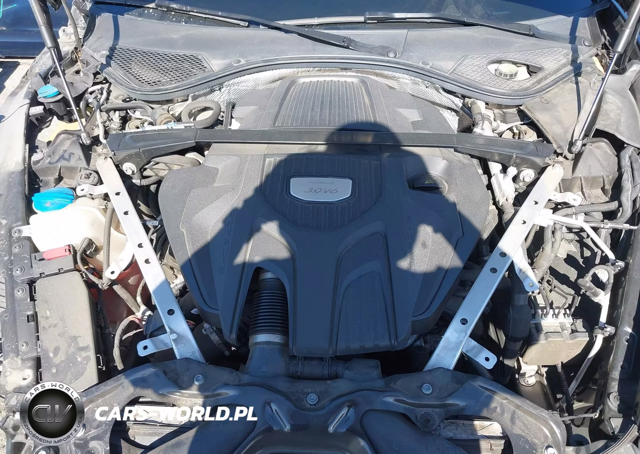 2018 Porsche Panamera 4 VIN:WP0AA2A75JL119588 - 10