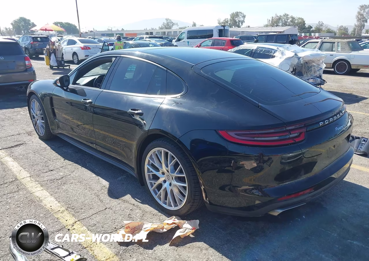 2018 Porsche Panamera 4 VIN:WP0AA2A75JL119588 - 3