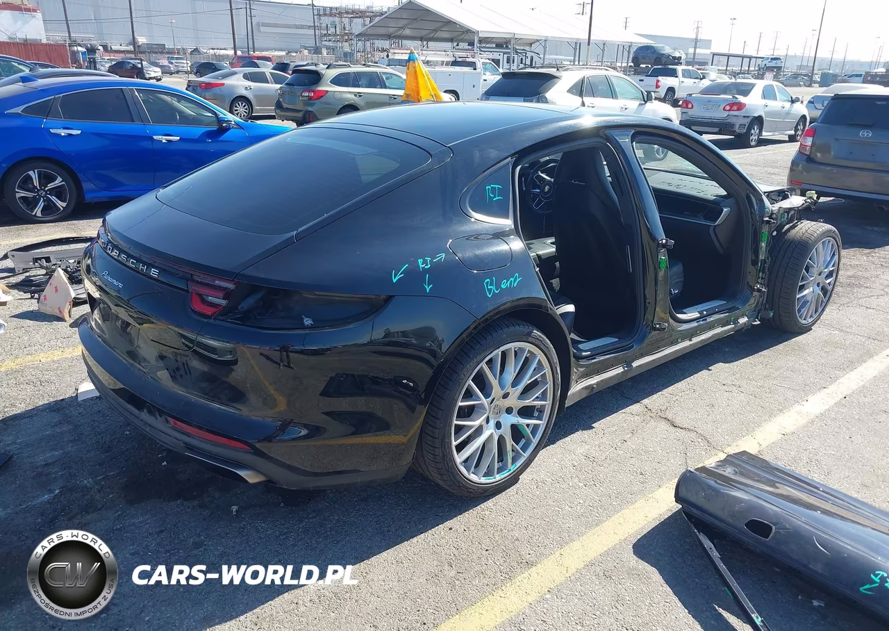 2018 Porsche Panamera 4 VIN:WP0AA2A75JL119588 - 4