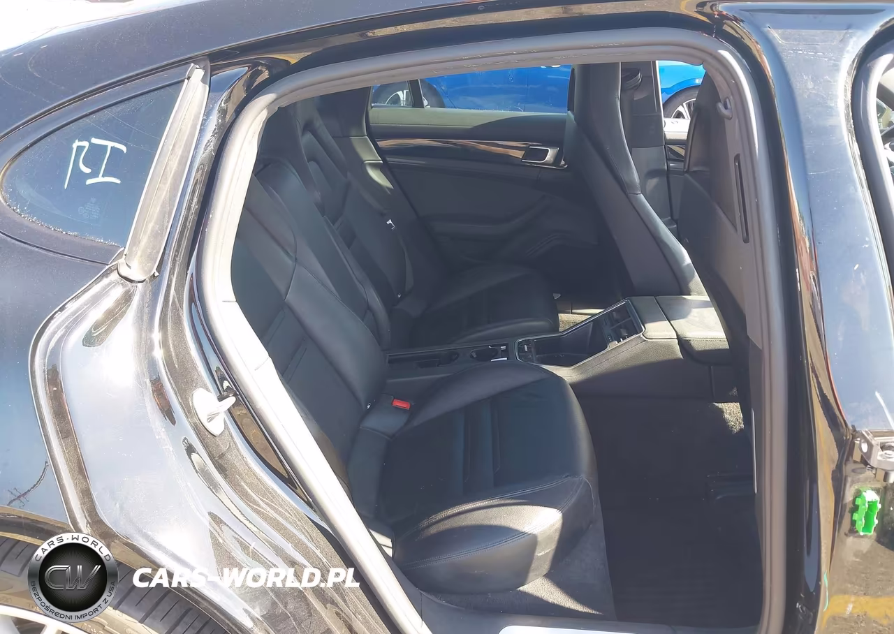 2018 Porsche Panamera 4 VIN:WP0AA2A75JL119588 - 8