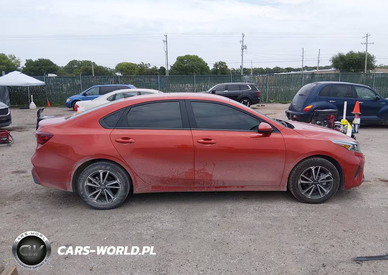 2023 Kia Forte Lxs VIN:3KPF24AD9PE666739 - 13