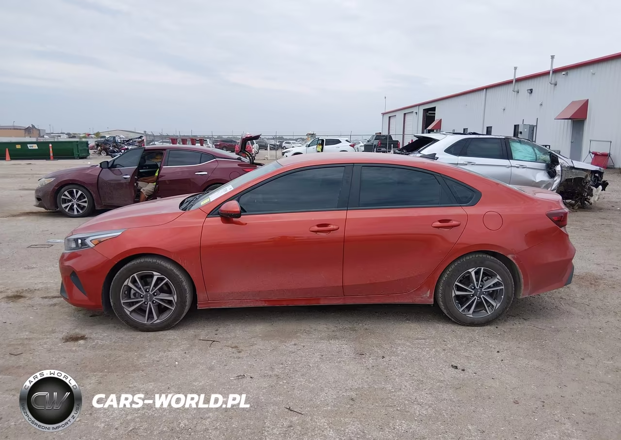 2023 Kia Forte Lxs VIN:3KPF24AD9PE666739 - 14