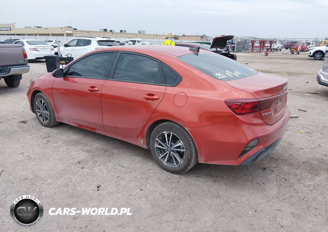 2023 Kia Forte Lxs VIN:3KPF24AD9PE666739 - 3