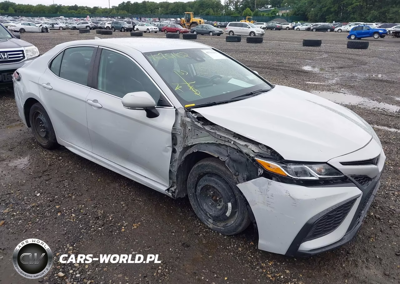 2022 Toyota Camry Se – zdjęcie 1 z 17